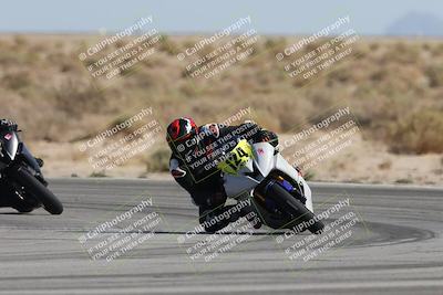 media/Oct-04-2025-CVMA (Sat) [[408bcdd6e4]]/Race 10-Amateur Supersport Middleweight/